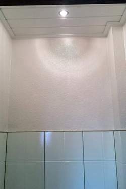 Fliesenlackierung WC Wand und Boden (3)